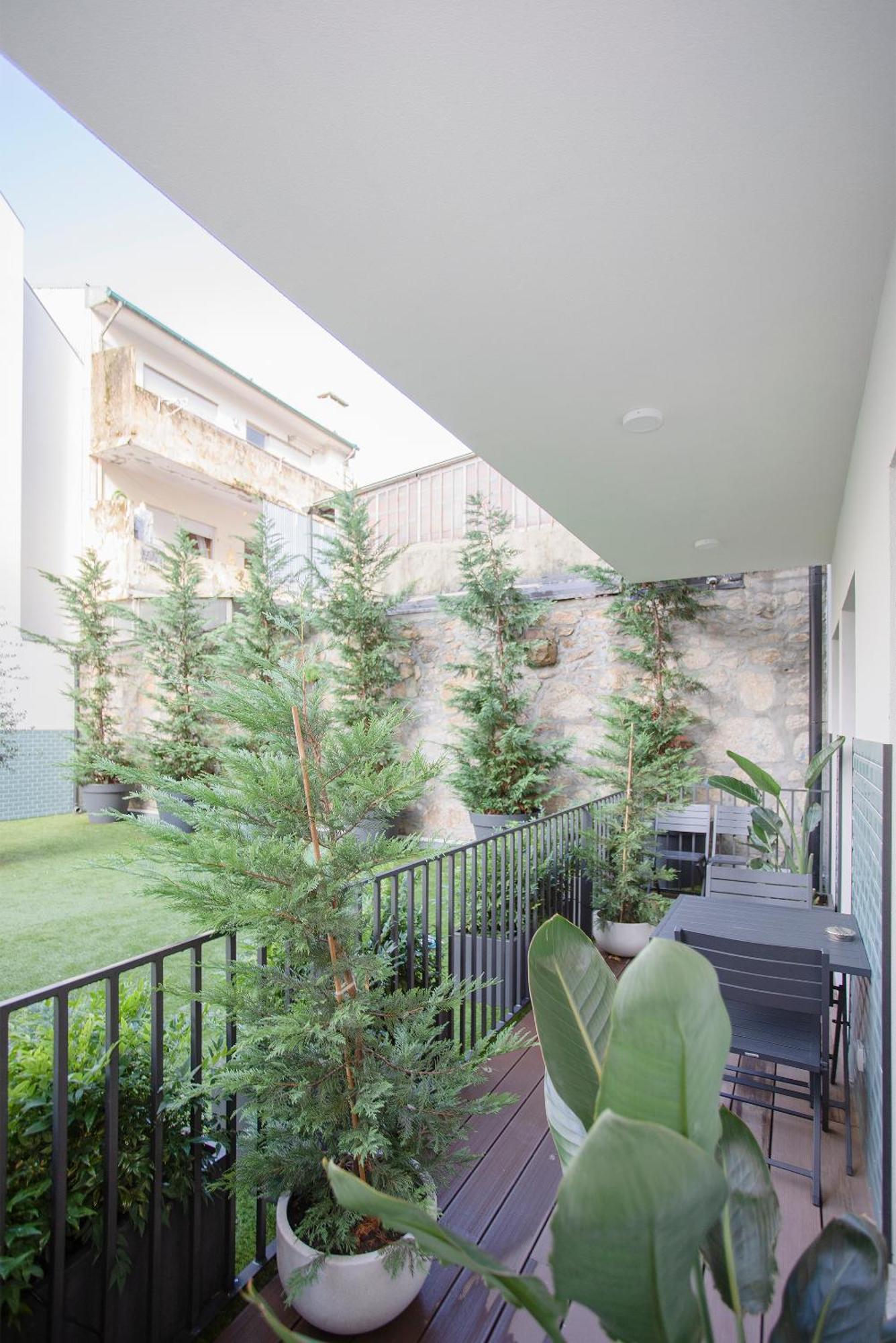 Liiiving In Gaia - Cooper Residence Apartments Вила-Нова-ди-Гая Экстерьер фото