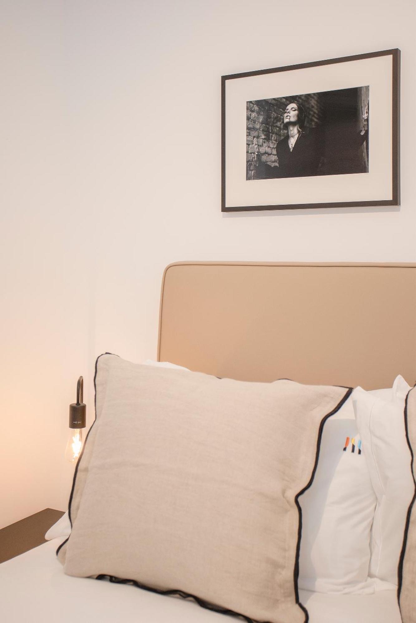 Liiiving In Gaia - Cooper Residence Apartments Вила-Нова-ди-Гая Экстерьер фото